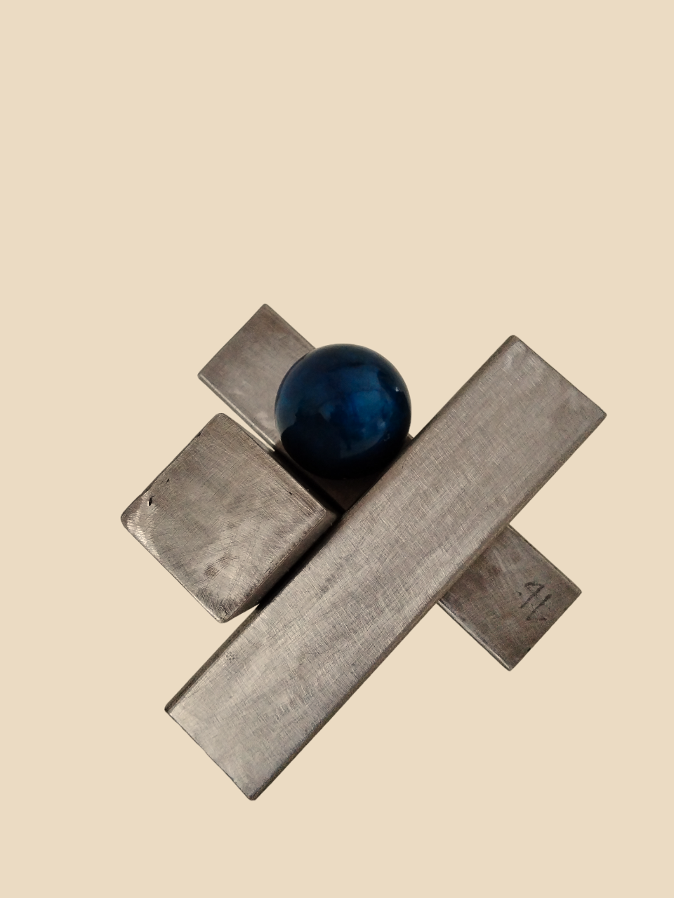 La croix ( 26 cm x 26 x 26)